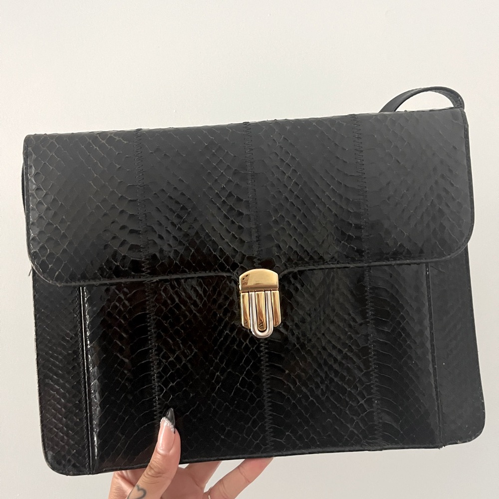 Vintage Coret 90s Clutch Bag